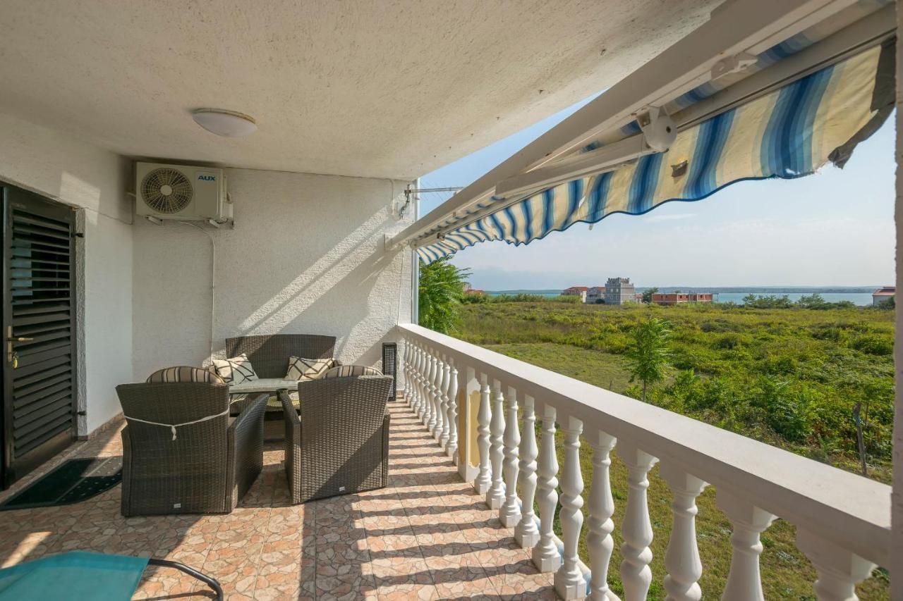Apartment Seka Privlaka  Eksteriør billede